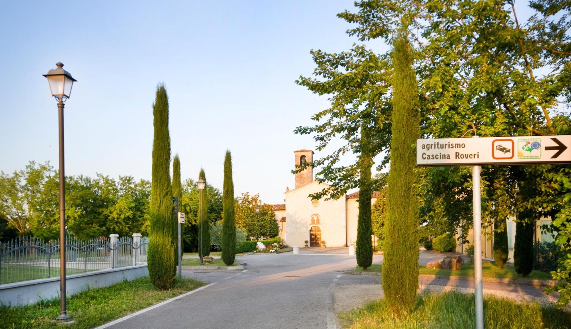 Agriturismo Cascina Roveri Монцамбано Екстериор снимка